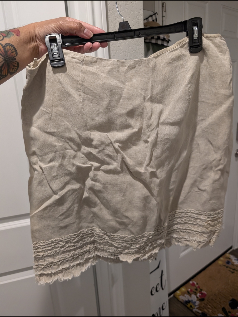 Tommy Bahama Cream Layered Ruffle-Hem Pencil Skirt - Picture 5 of 6